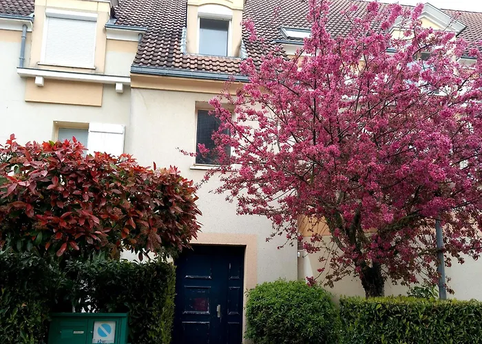 Location Chambre Double Dans Appartement - Cergy